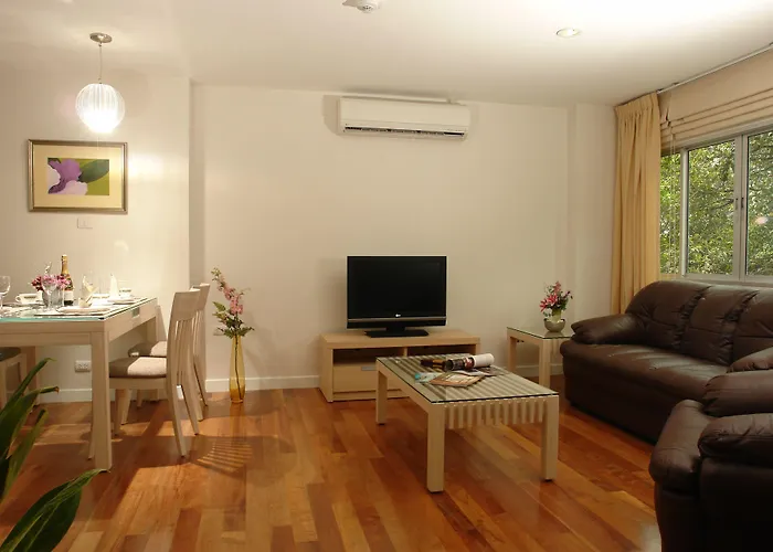 Aparthotel Nara 3*